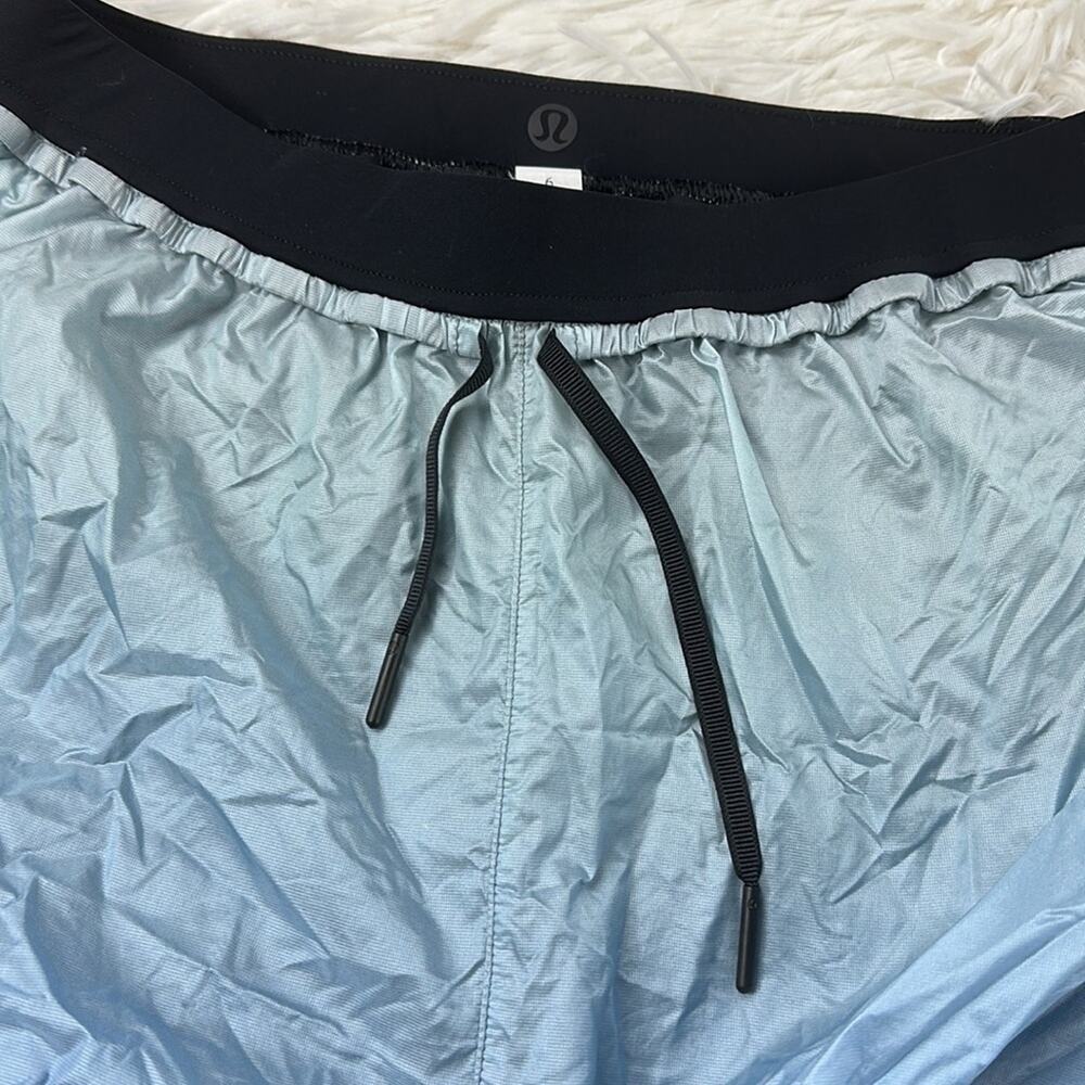 Lululemon Lab Spectrum Shorts - Picture 4 of 7
